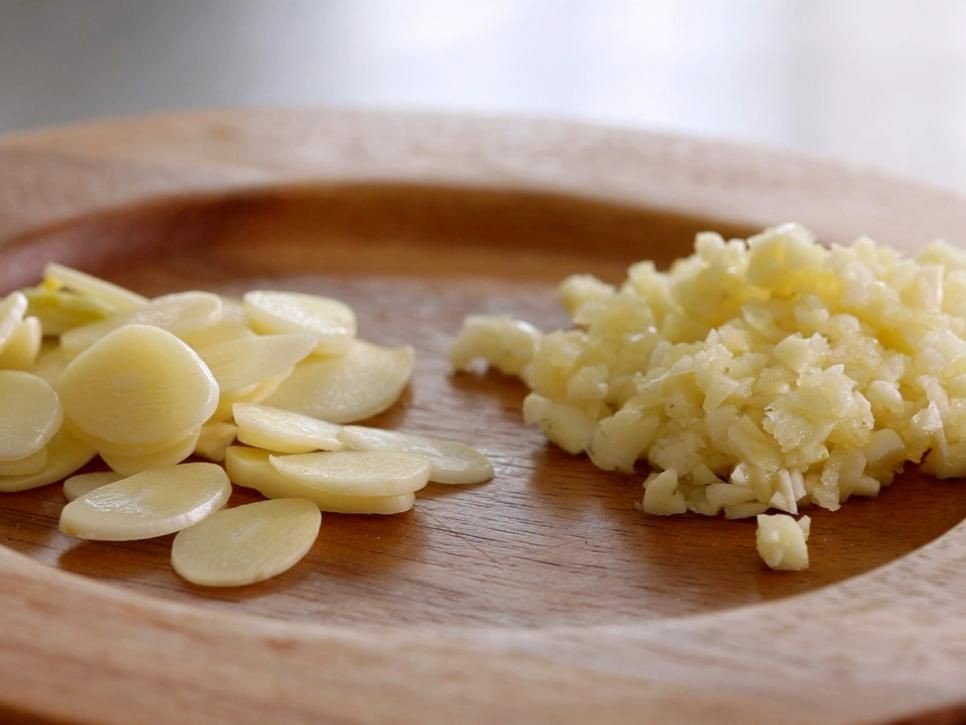 minced garlic
