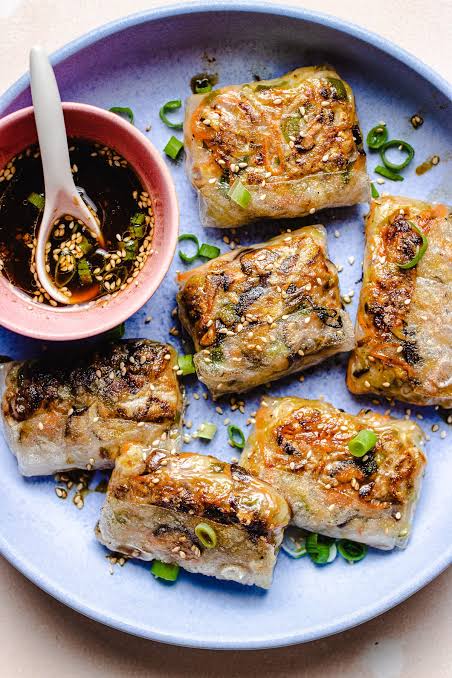 crispy rice paper dumplings, easy snacks