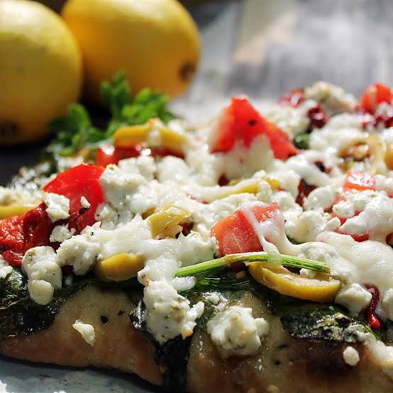 Easy Greek Style Pita Pizza recipe 