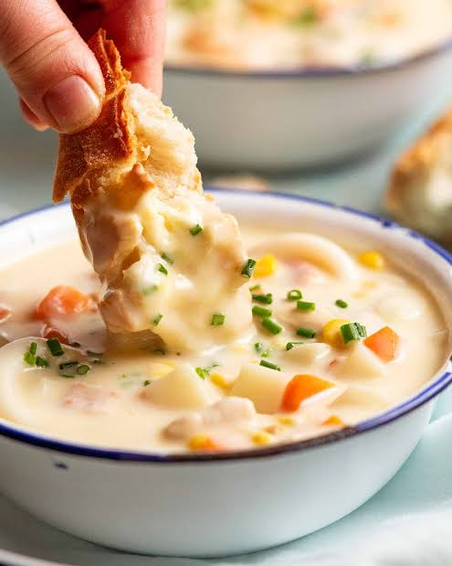 Homemade seafood chowder recipe 